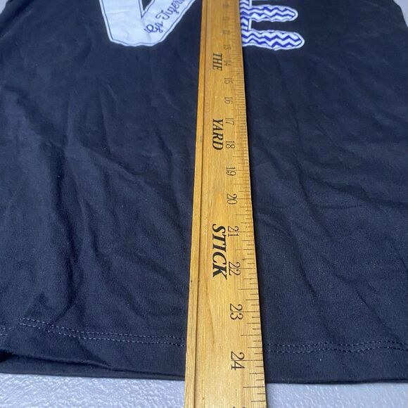 NWT University of Memphis Tigers T-Shirt Vinyl Short Sleeve Womens XL Black Blue - Picture 7 of 7